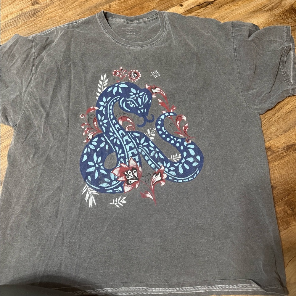 Urban outfitters Gray T-Shirt with Blue Snake Design